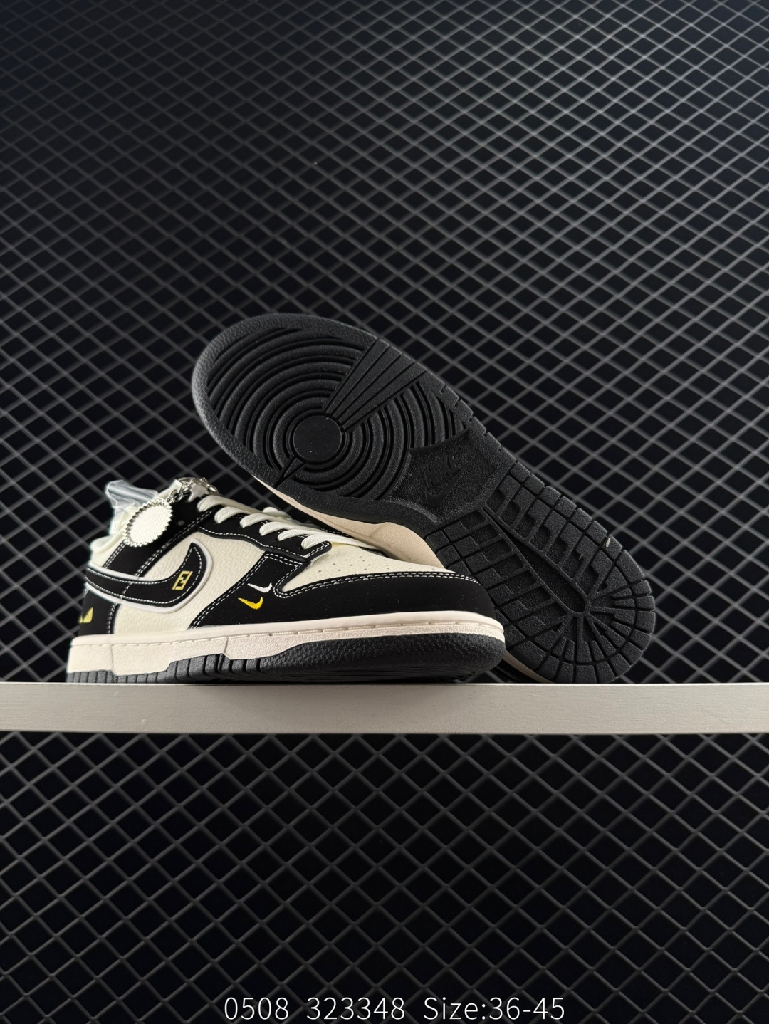 Travis Scott x Air Jordan 1 ” Reverse Mocha “